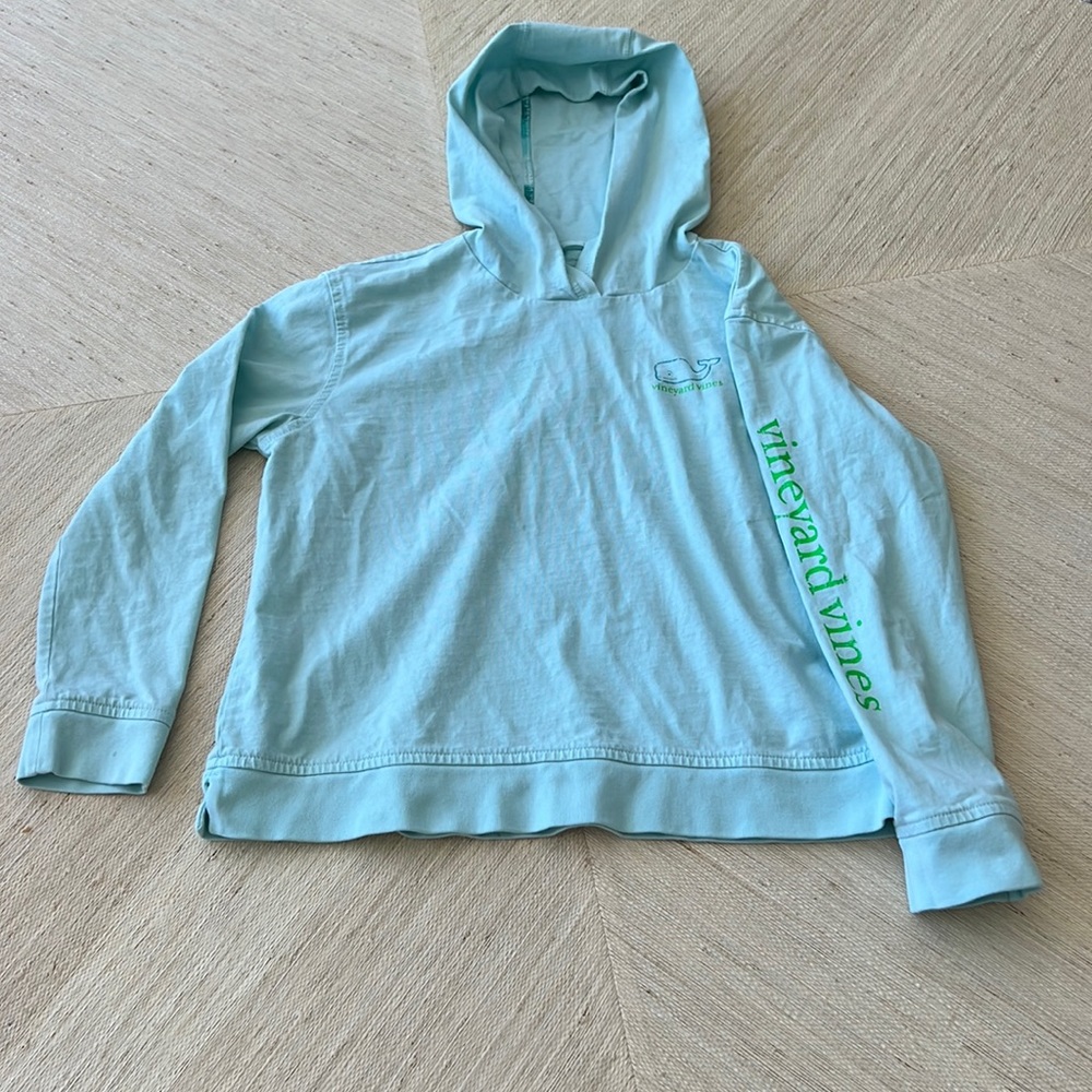 Vineyard Vines lightweight whale hoodie